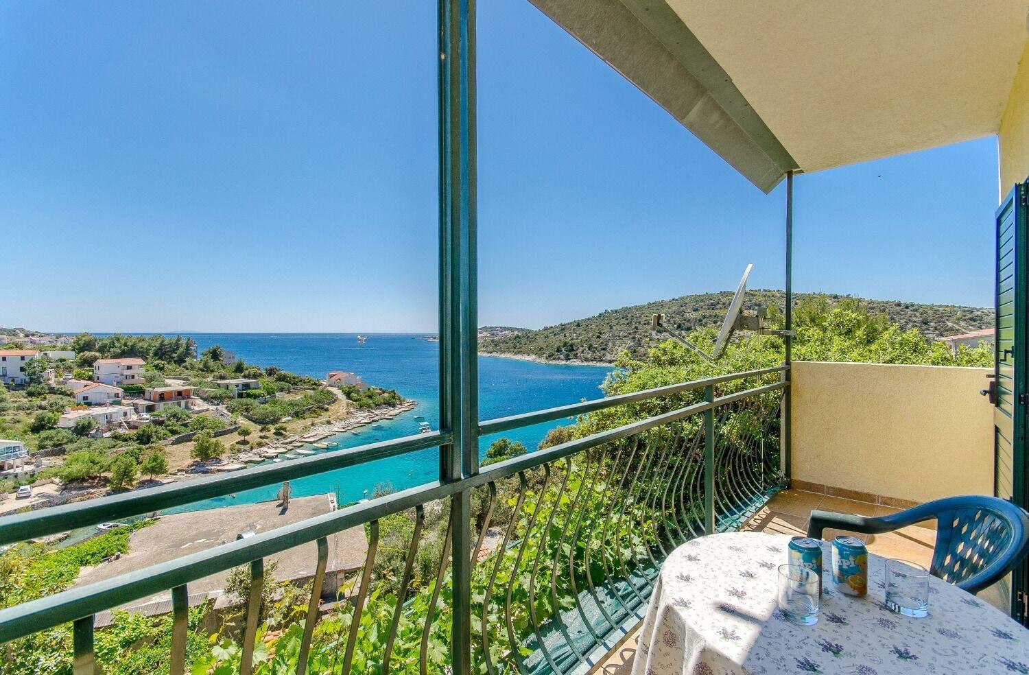 Apartments Bosiljka - By The Sea Sevid Exterior photo